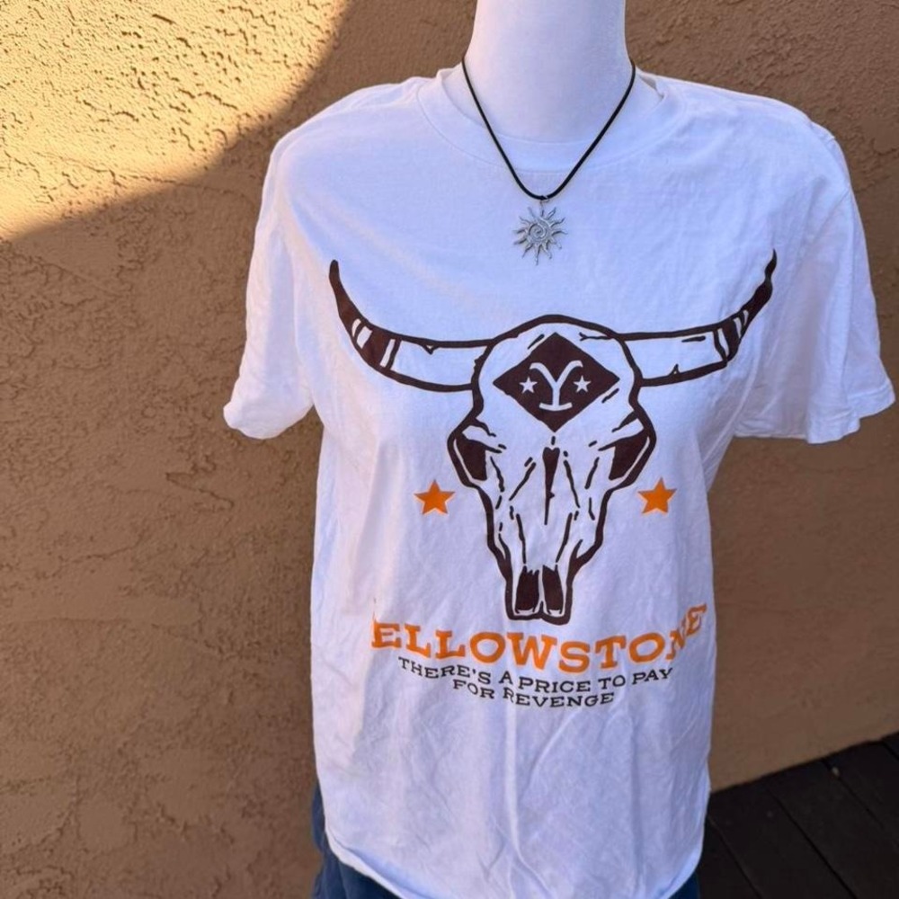 Yellowstone white cotton tee